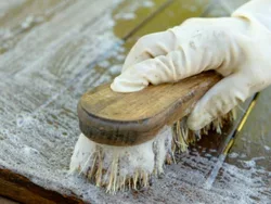 Quelle est la meilleure façon de nettoyer les vieux meubles en bois